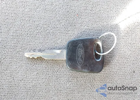 2001 Ford F-150 Harley-Davidson Edition/King Ranch Edition/Lariat/Xlt z USA, uszkodzony, nr VIN 1FTRW07L91KC03657